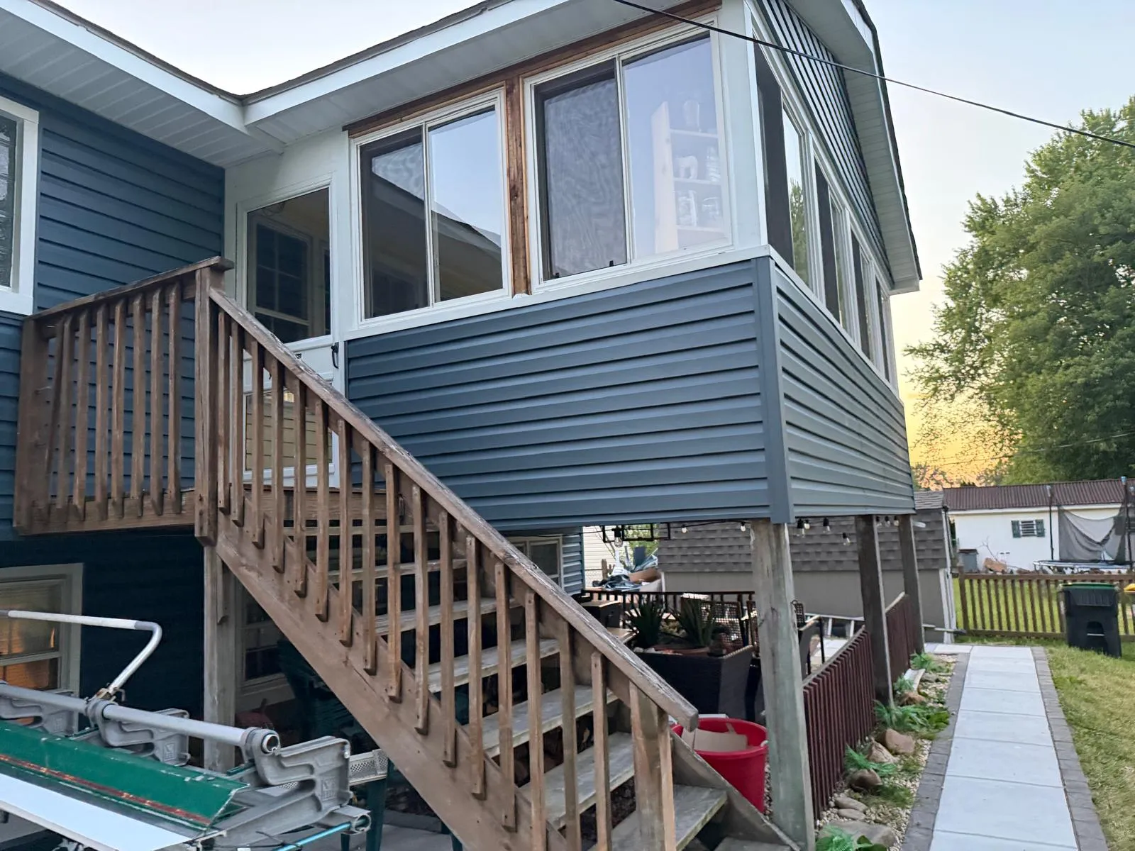 SIDING+